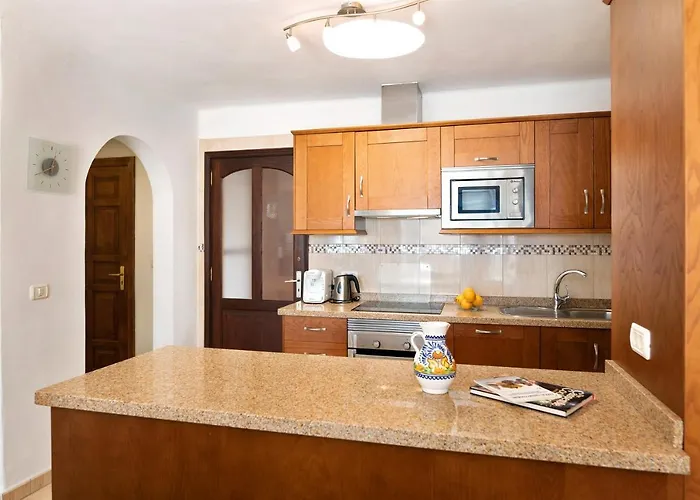 Puerto Chico B Апартаменты