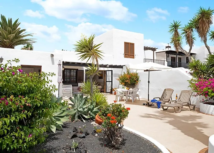 Puerto Chico B Апартаменты